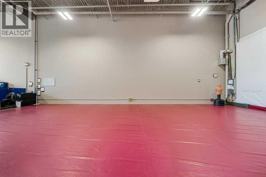 110 Commercial Drive - Photo 7
