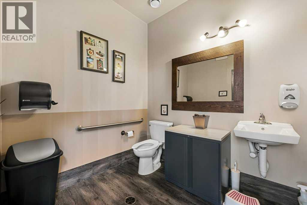 110 Commercial Drive - Photo 26