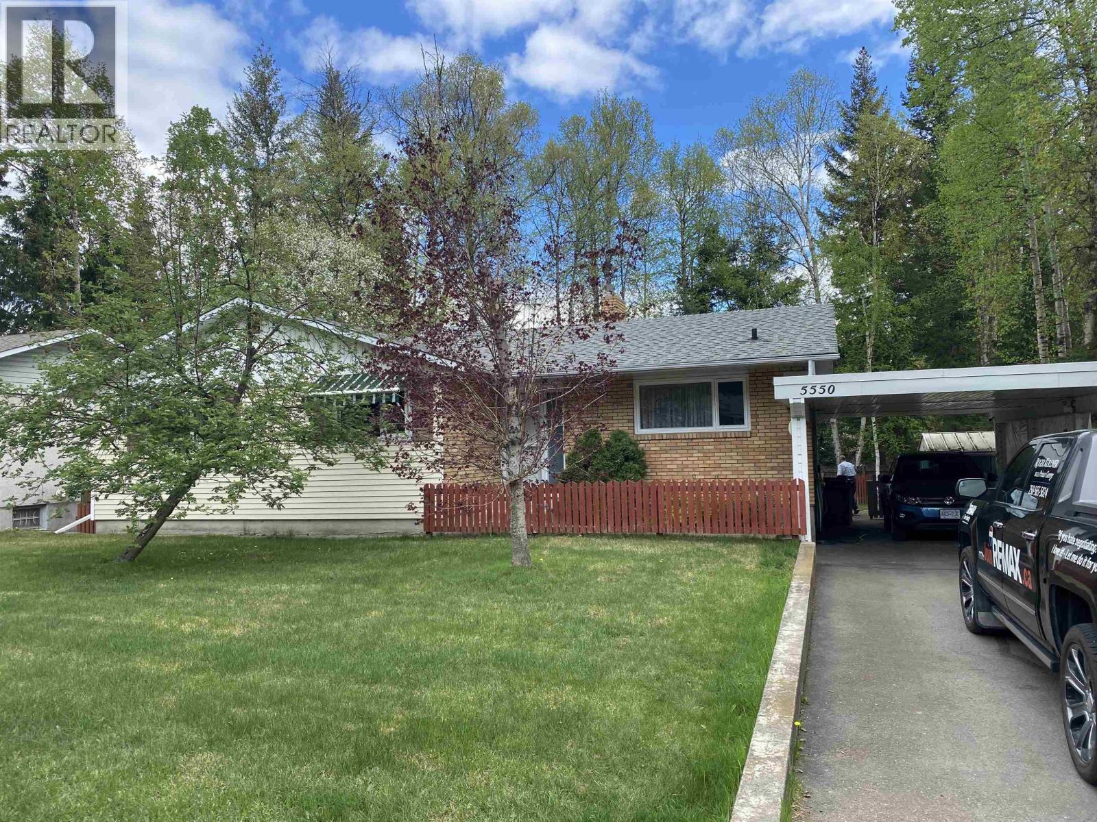 Kitchen of 5550 SIMON FRASER AVENUE · Prince George, BC