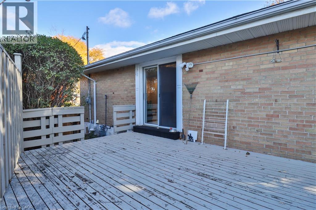 32 CHRISTINA Crescent, Scarborough, Ontario, M1R4H6 — Photo 24