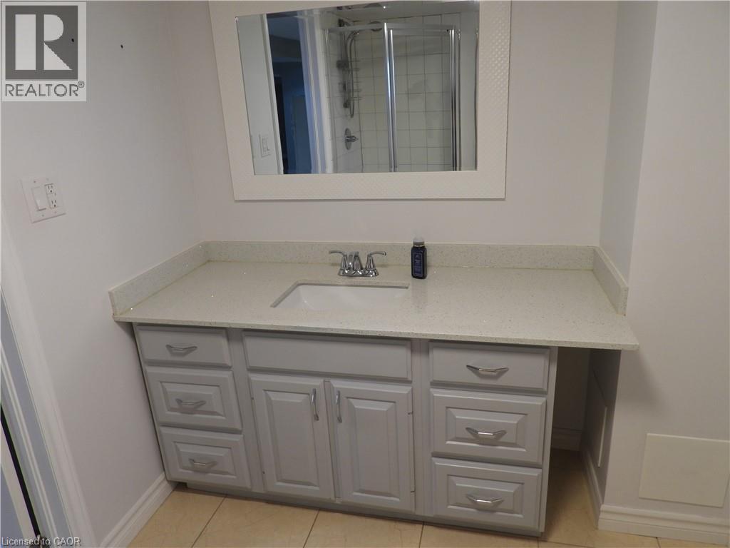 285 EAST 28TH Street, Hamilton, Ontario, L8V3J2 — Photo 8