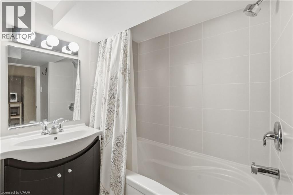 141 MARKLAND Street, Hamilton, Ontario, L8P2K3 — Photo 45