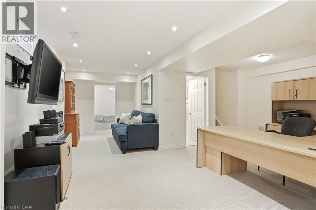 2456 PEBBLESTONE Court, Oakville, Ontario, L6M4C4 — Photo 30