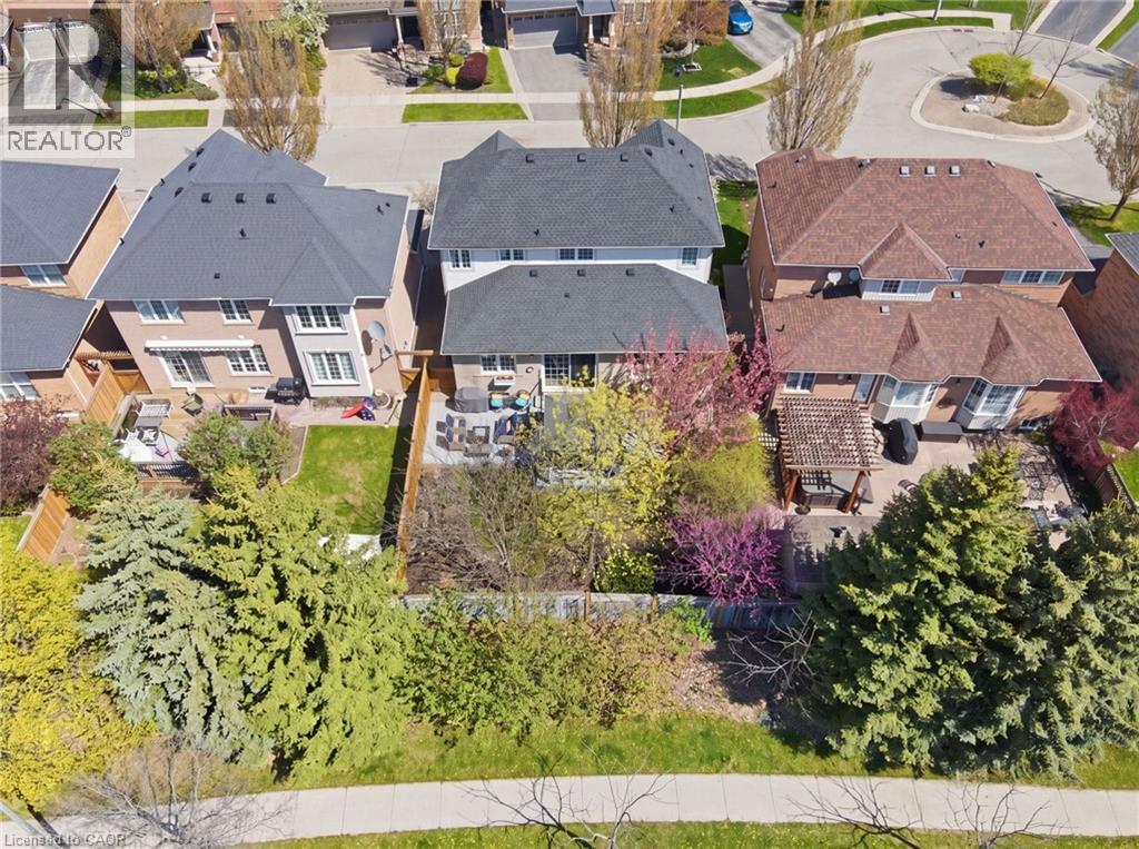 2456 PEBBLESTONE Court, Oakville, Ontario, L6M4C4 — Photo 34