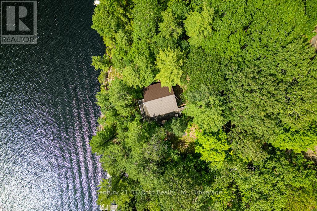 1033 BAYVIEW POINT ROAD - 3