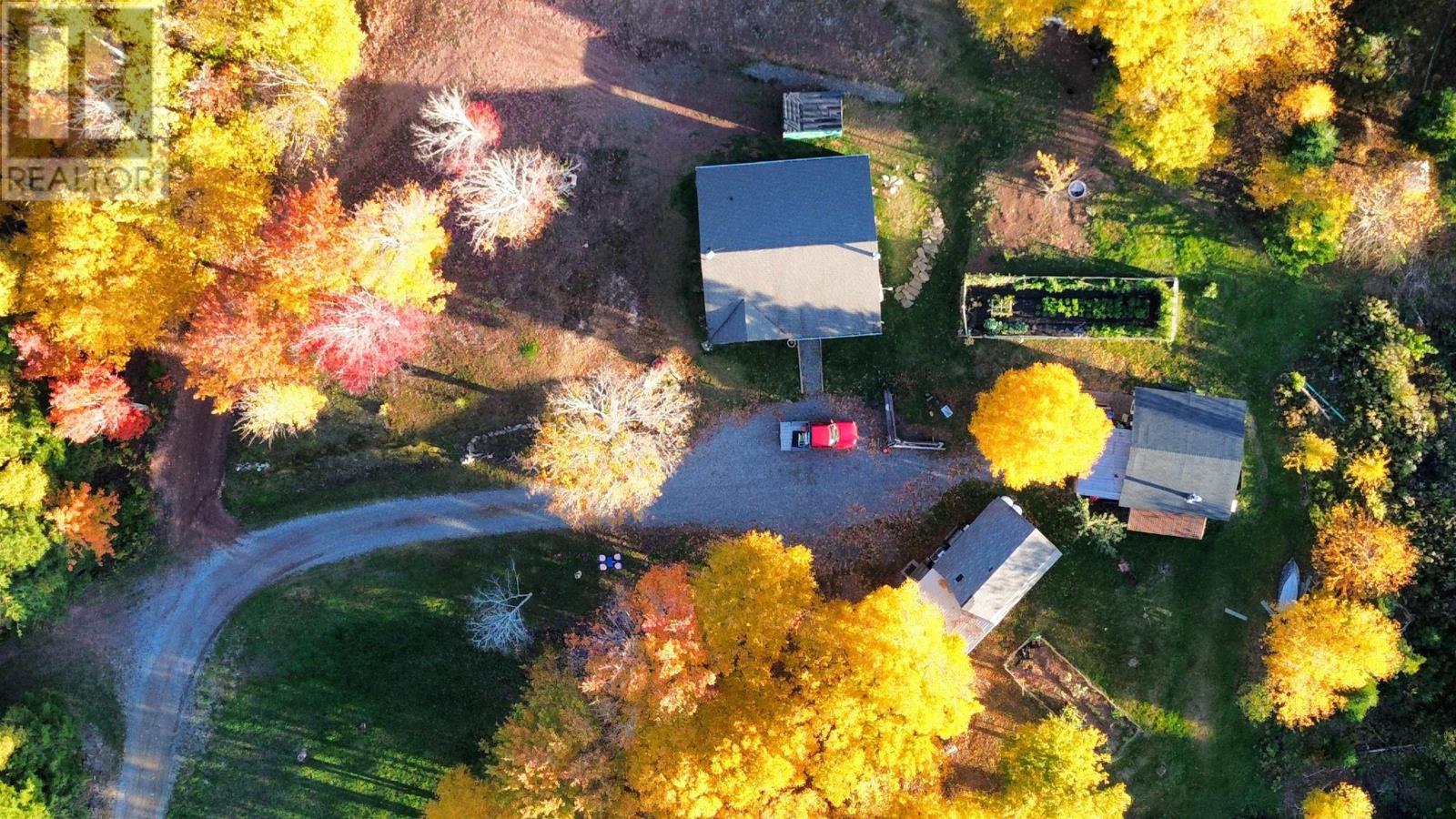 Property 2 of 27 of 6775 Highlands Road