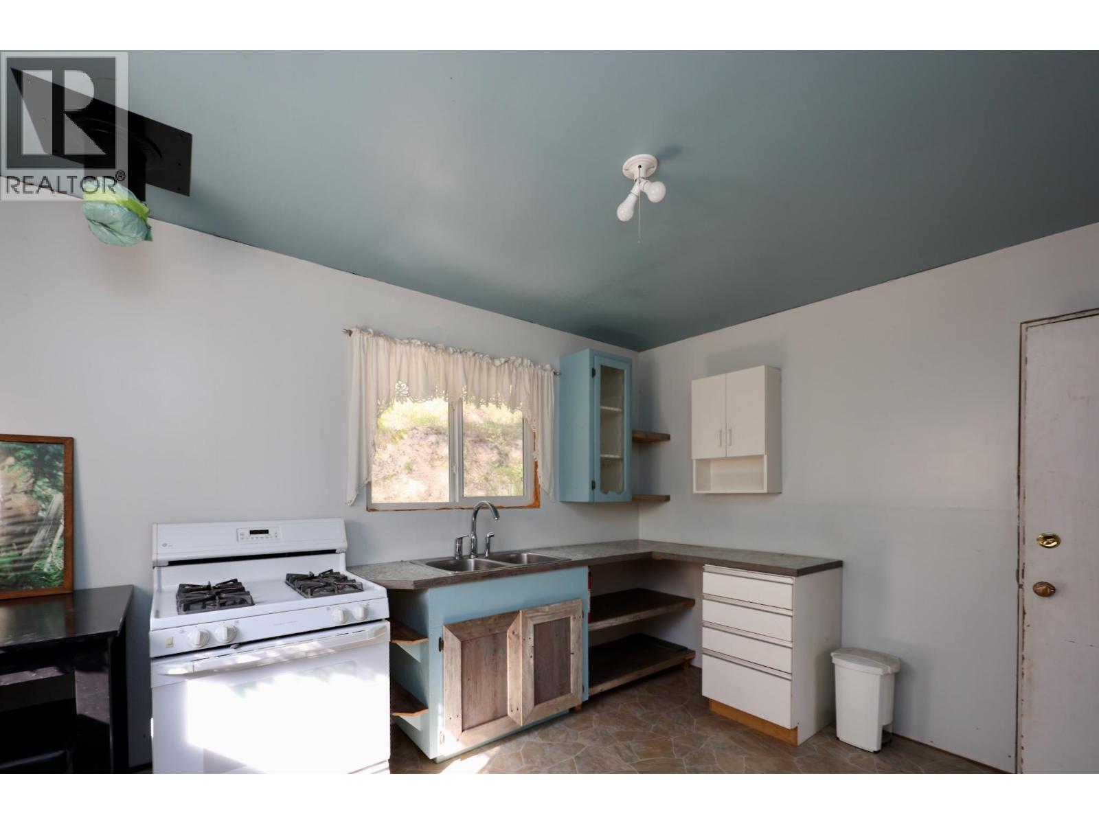 3033 Olive Road - 21
