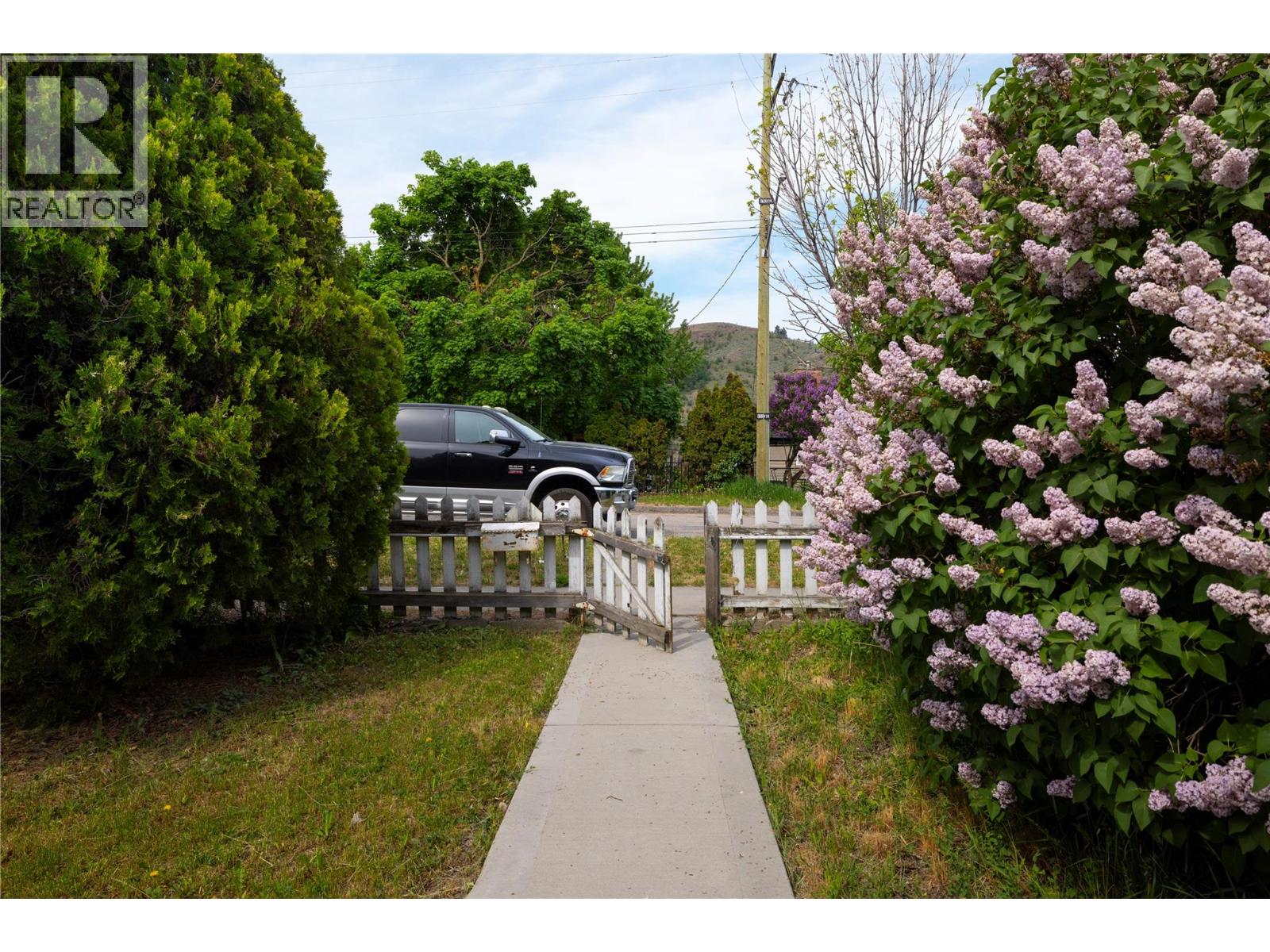 4213 34th Street - 13