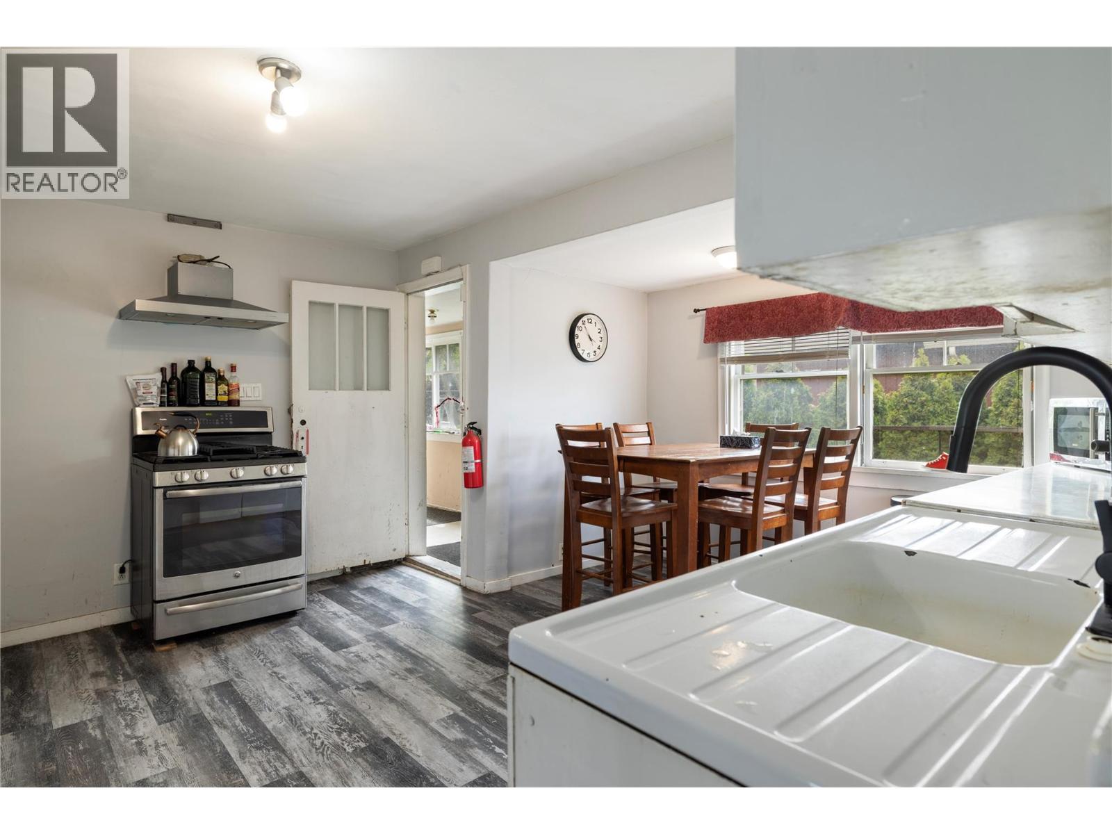 4213 34th Street - 17