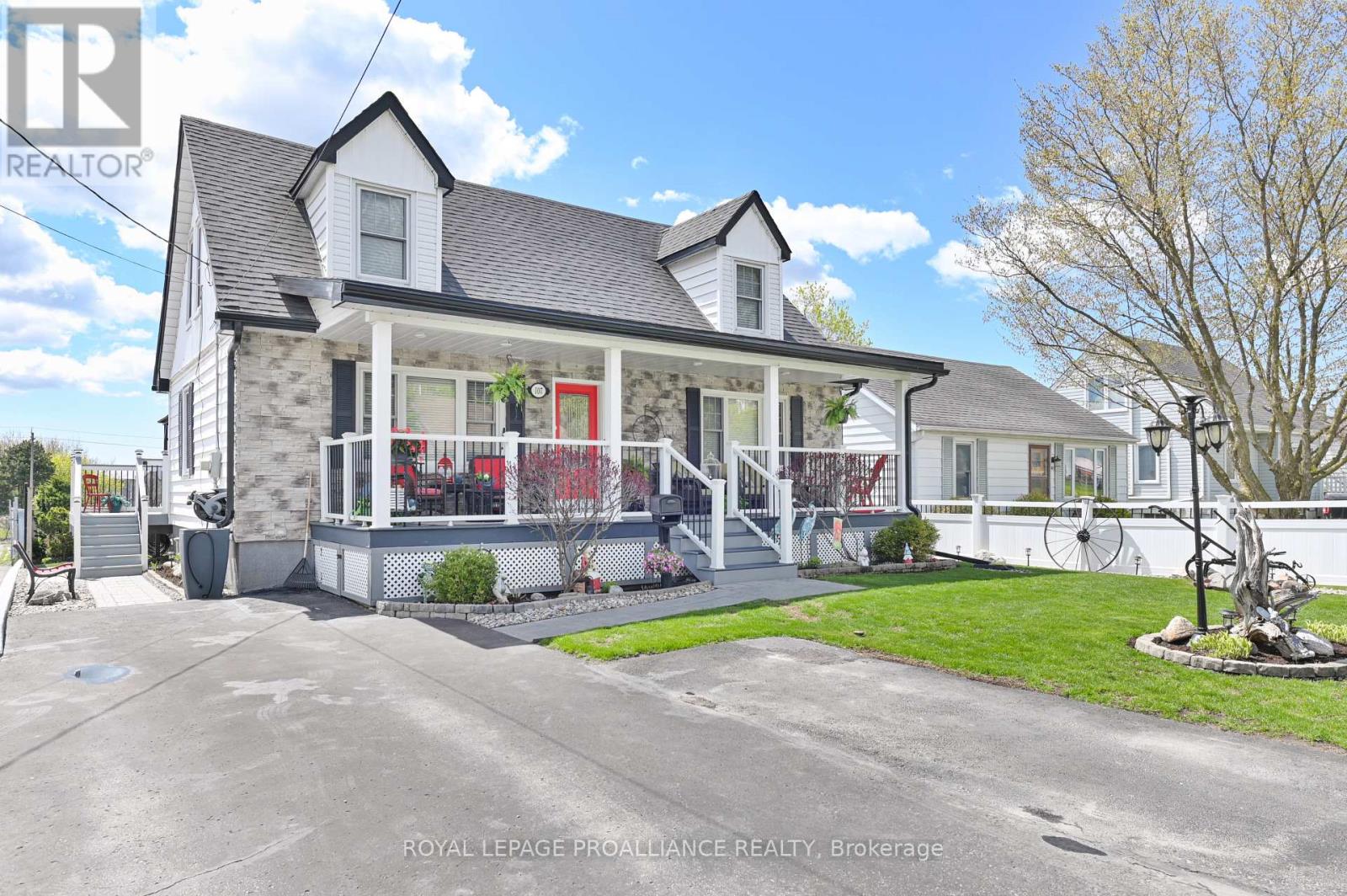 107 BAY DRIVE - Image 3