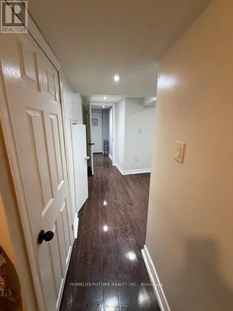 12 ELLENDALE DRIVE - 40