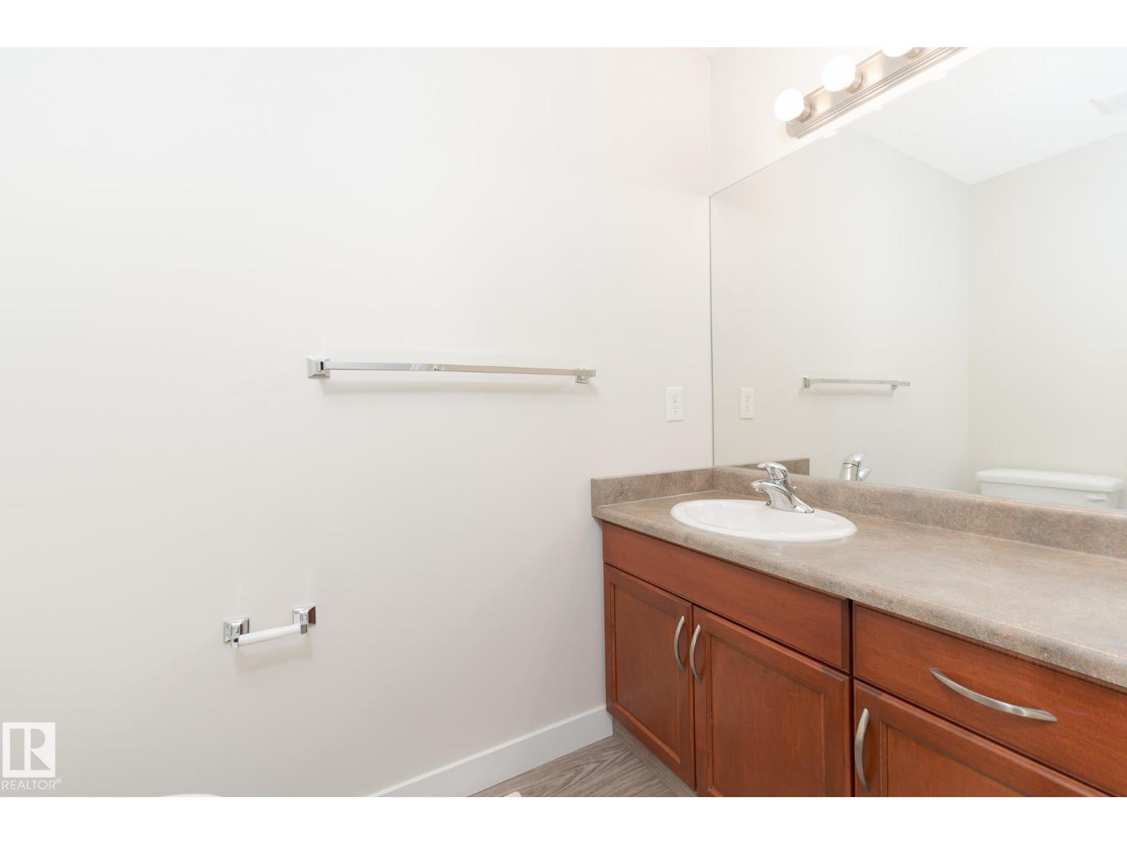 52 VIVIAN WY — photo 13