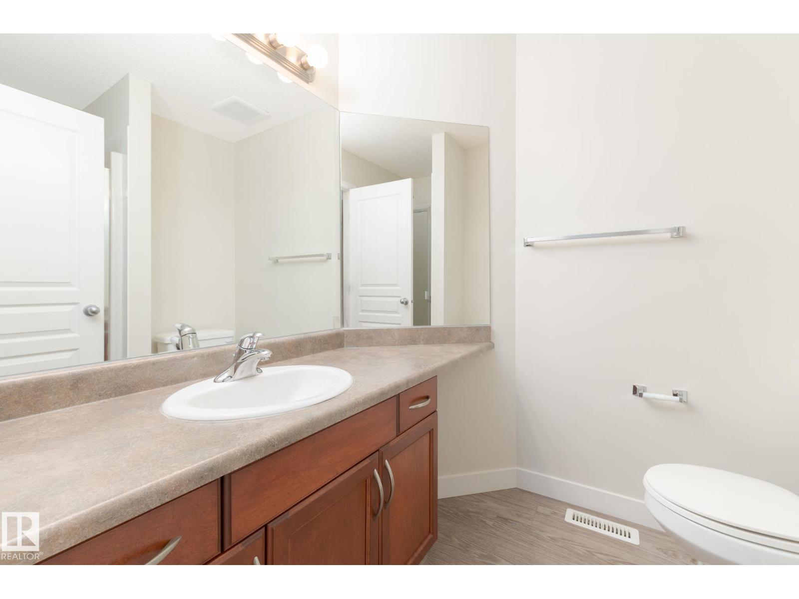 52 VIVIAN WY — photo 20
