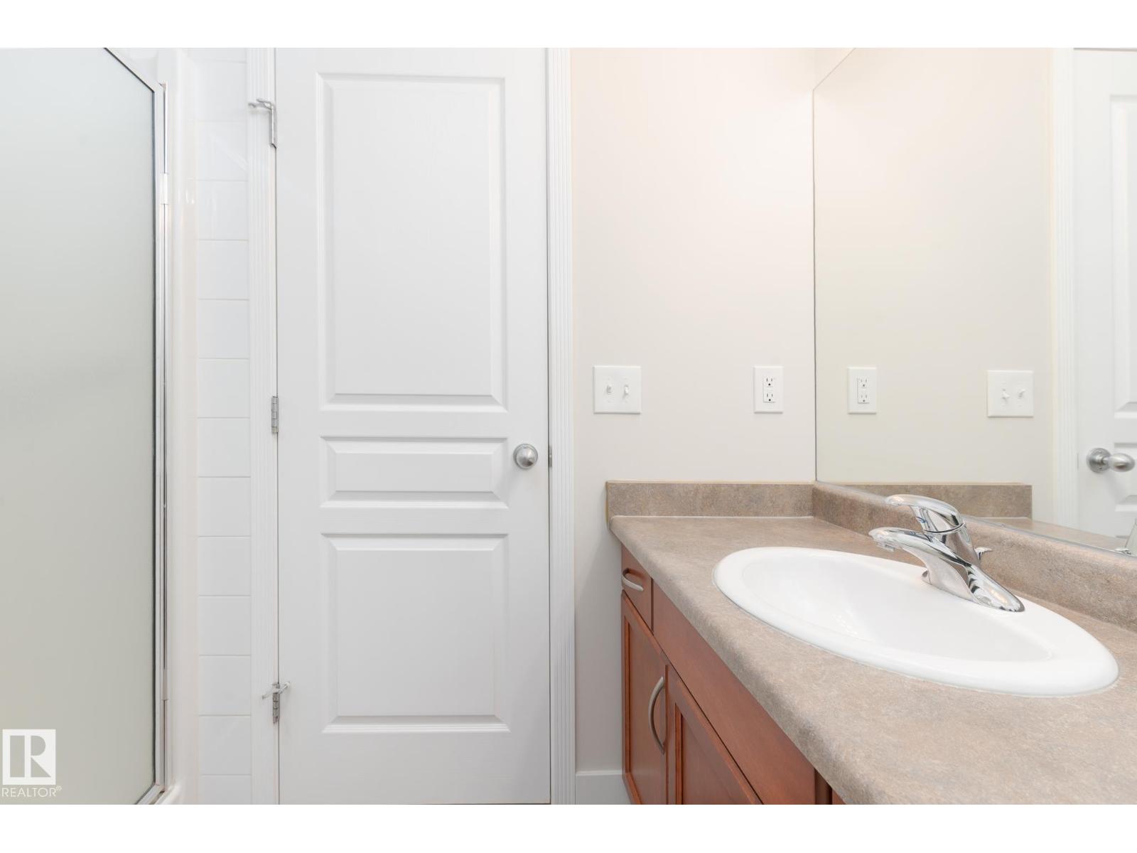 52 VIVIAN WY — photo 21