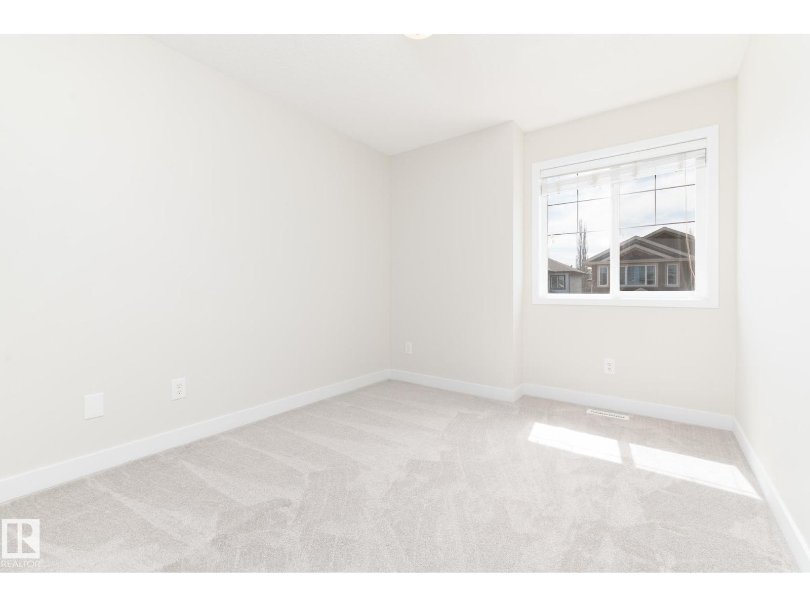 52 VIVIAN WY — photo 23