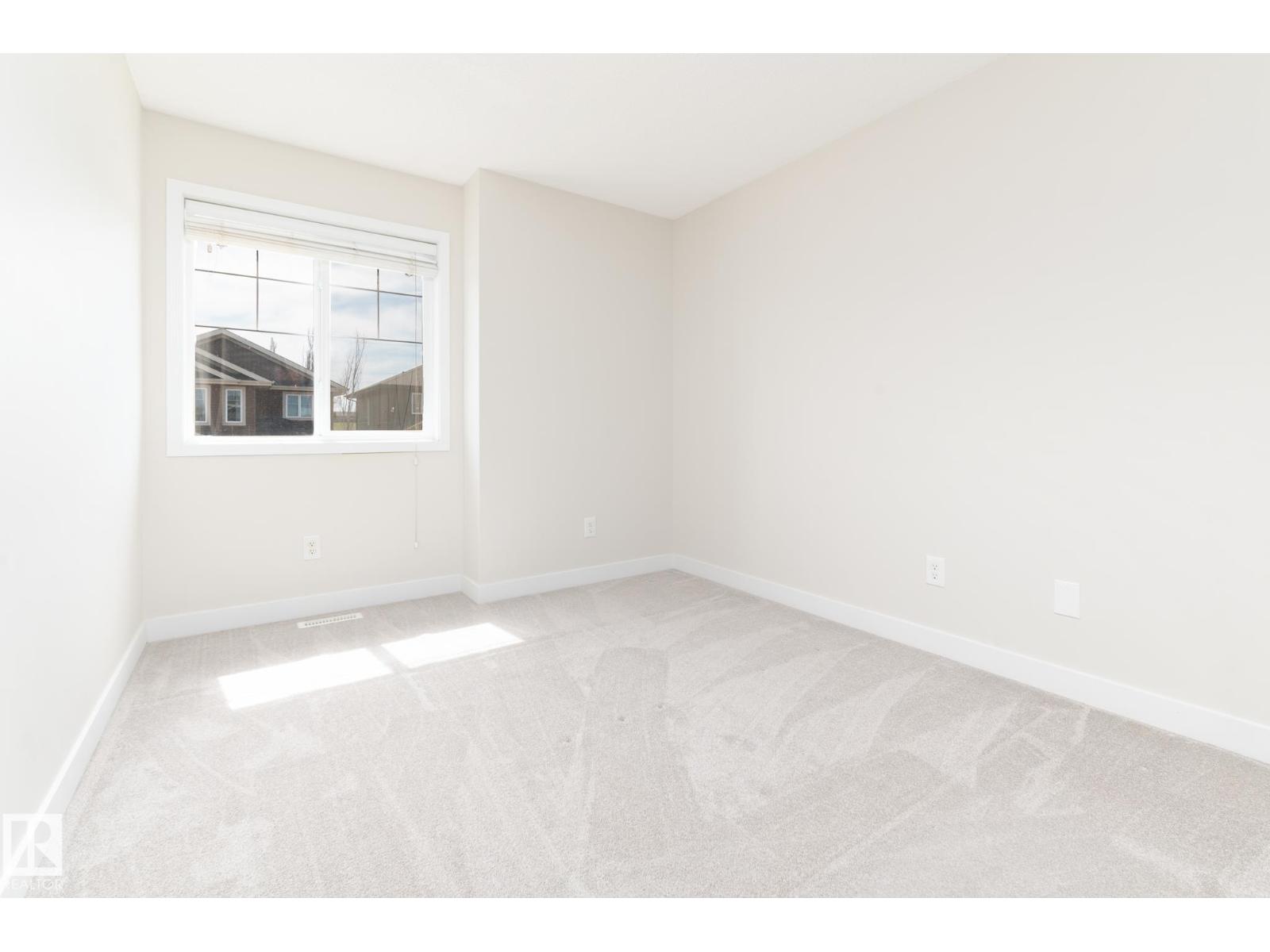 52 VIVIAN WY — photo 25