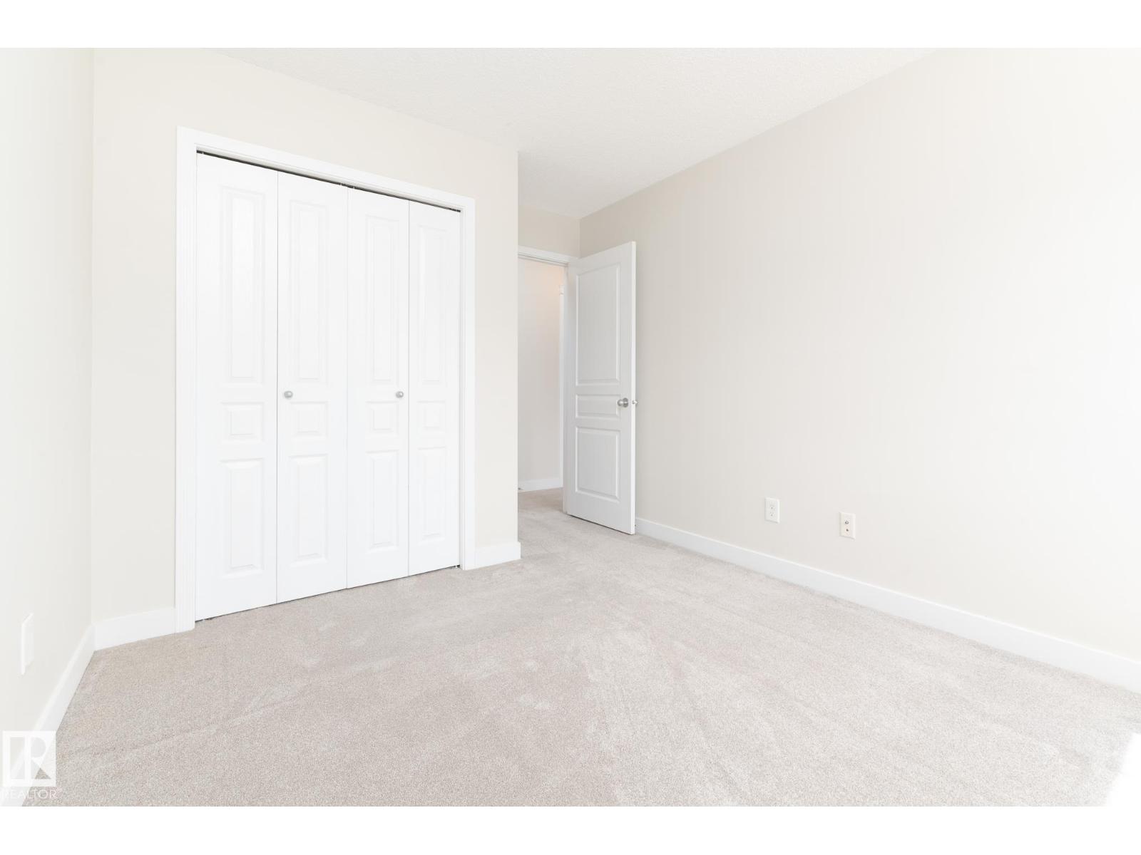 52 VIVIAN WY — photo 26