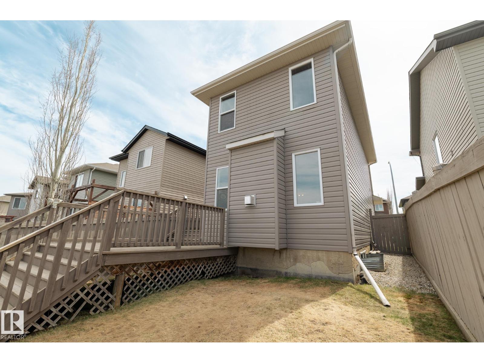 52 VIVIAN WY — photo 30