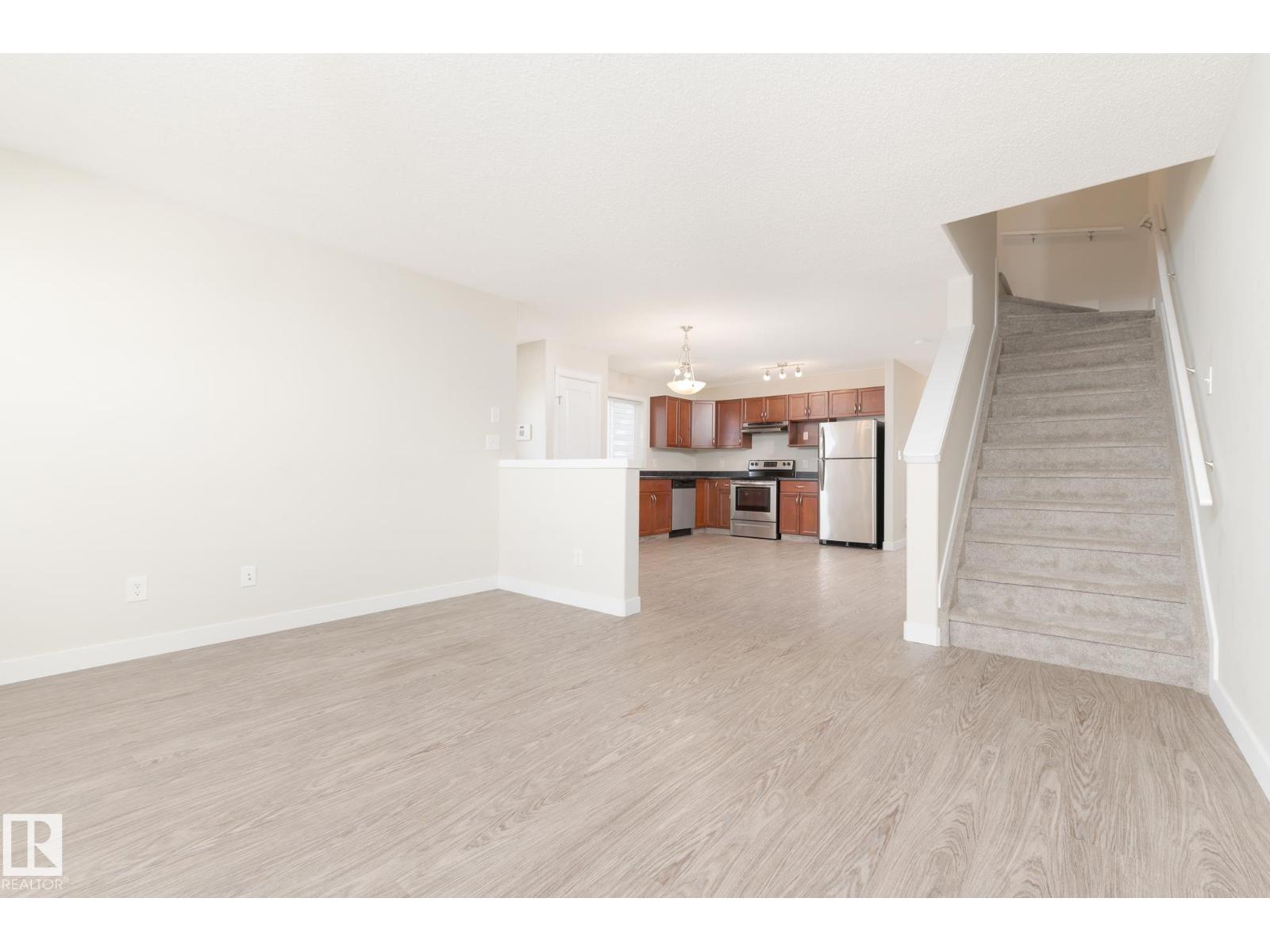 52 VIVIAN WY — photo 6