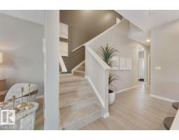 8727 224 St Nw, Edmonton, AB T5T7W6 Photo 9