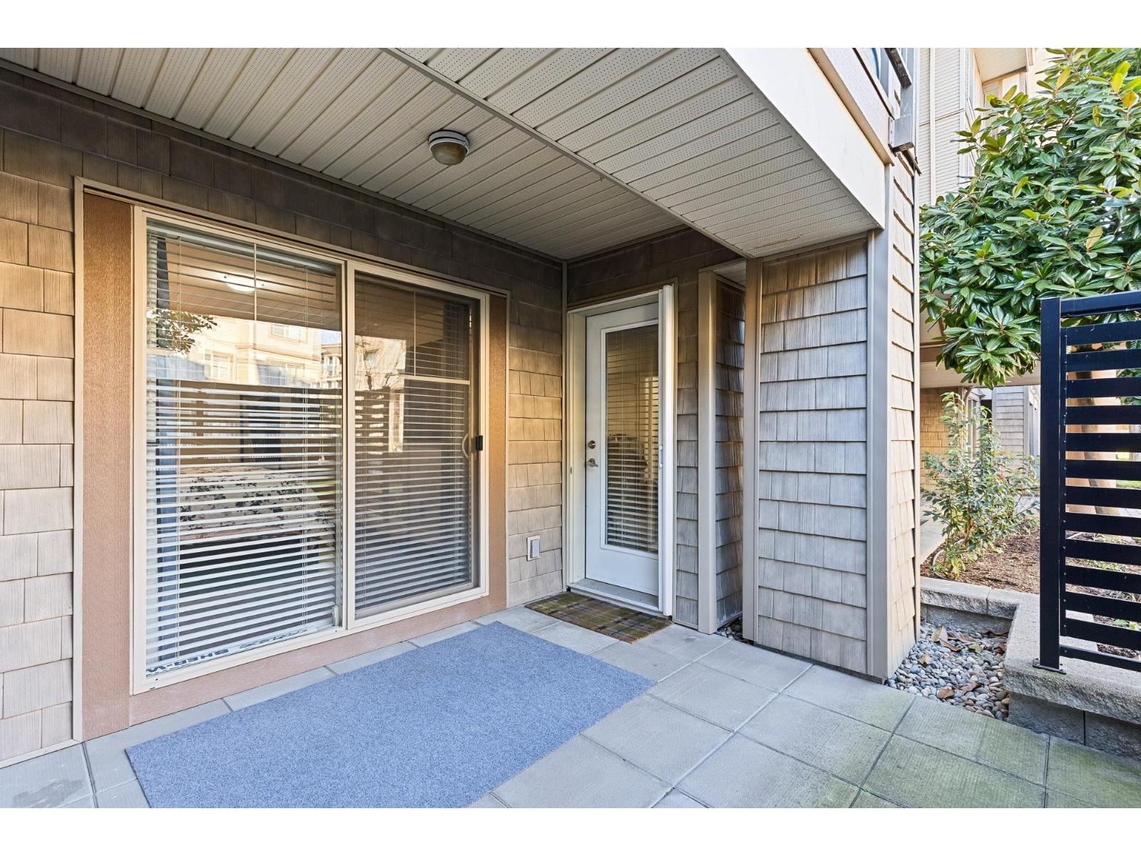 101 45555 YALE ROAD, Chilliwack Proper South