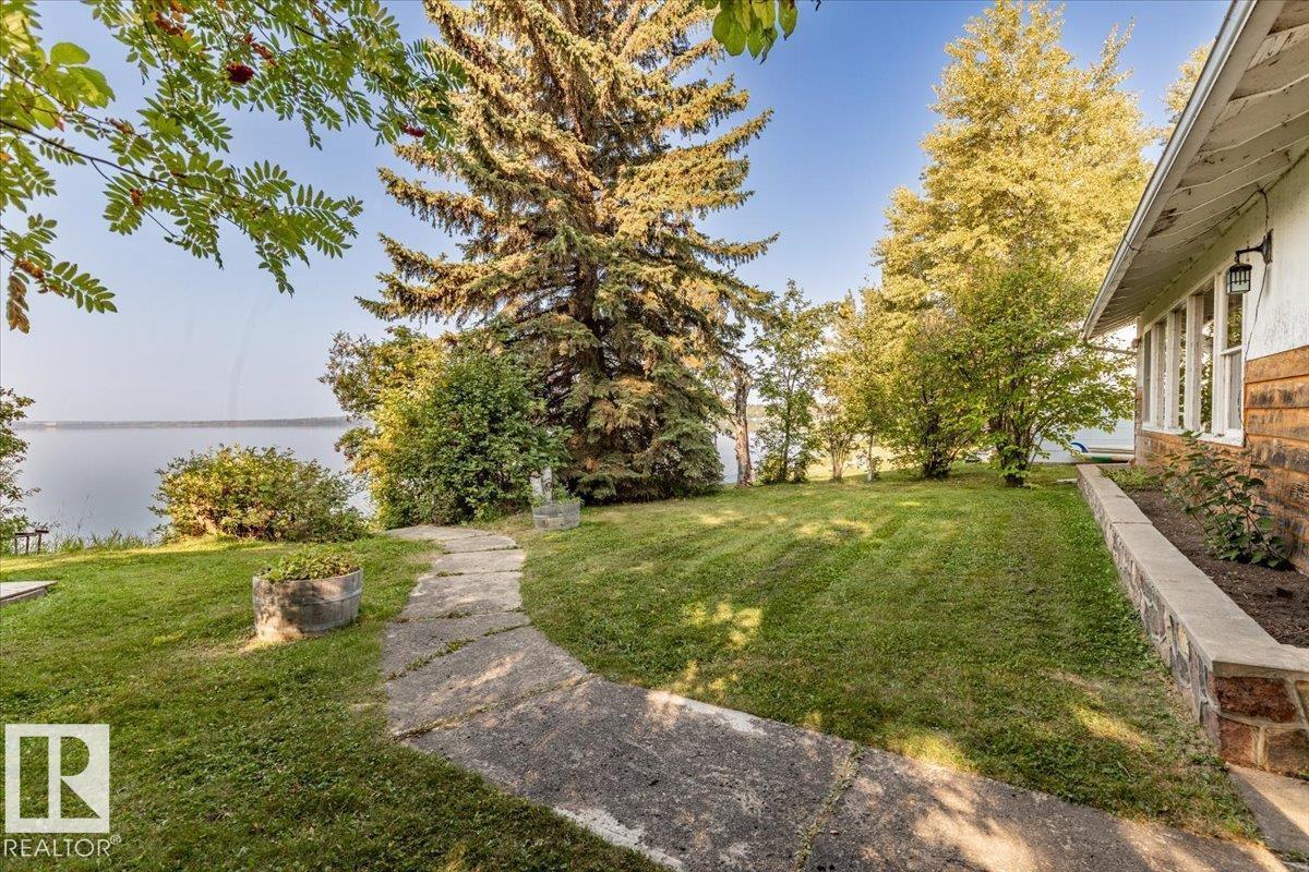 60 Beach Ave - 31