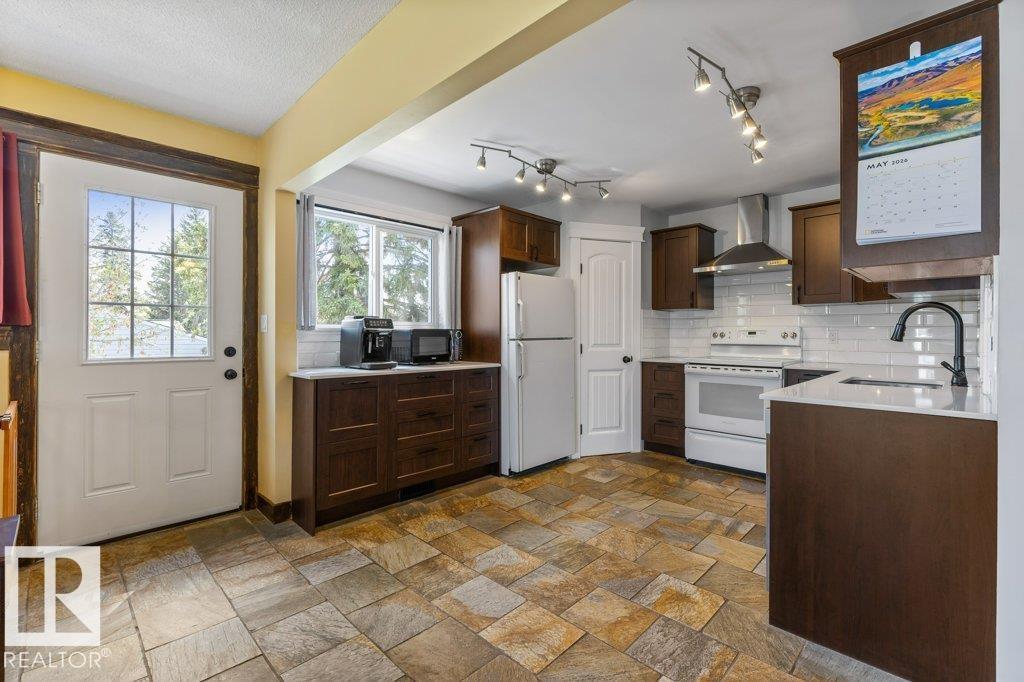 21 MILL DR — photo 8