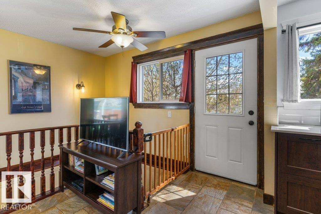 21 MILL DR — photo 20
