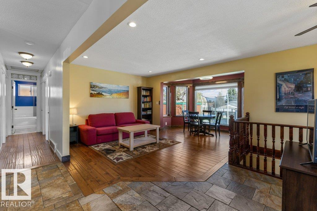 21 MILL DR — photo 13