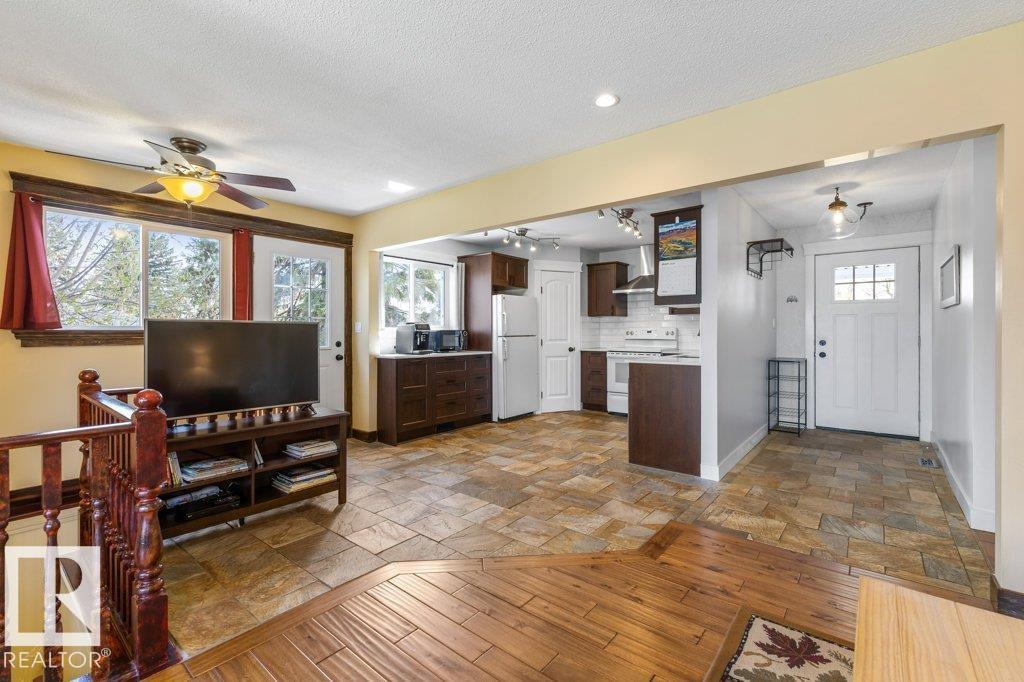 21 MILL DR — photo 19