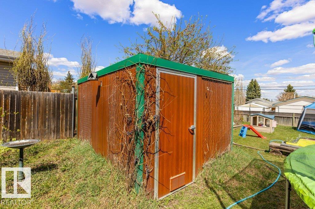 21 MILL DR — photo 45
