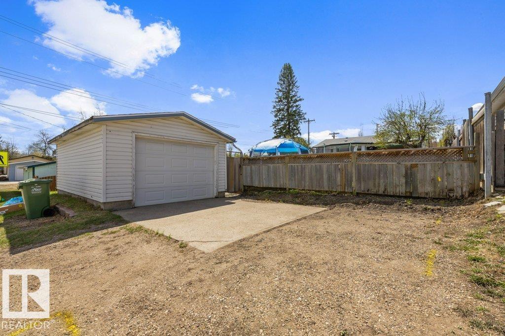 21 MILL DR — photo 53