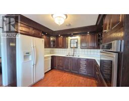 2 Hillview Street thumbnail 14