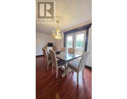 2 Hillview Street thumbnail 16