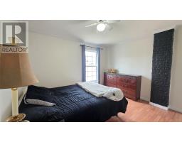 2 Hillview Street thumbnail 27