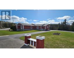 2 Hillview Street thumbnail 6