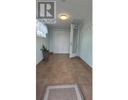 2 Hillview Street thumbnail 8