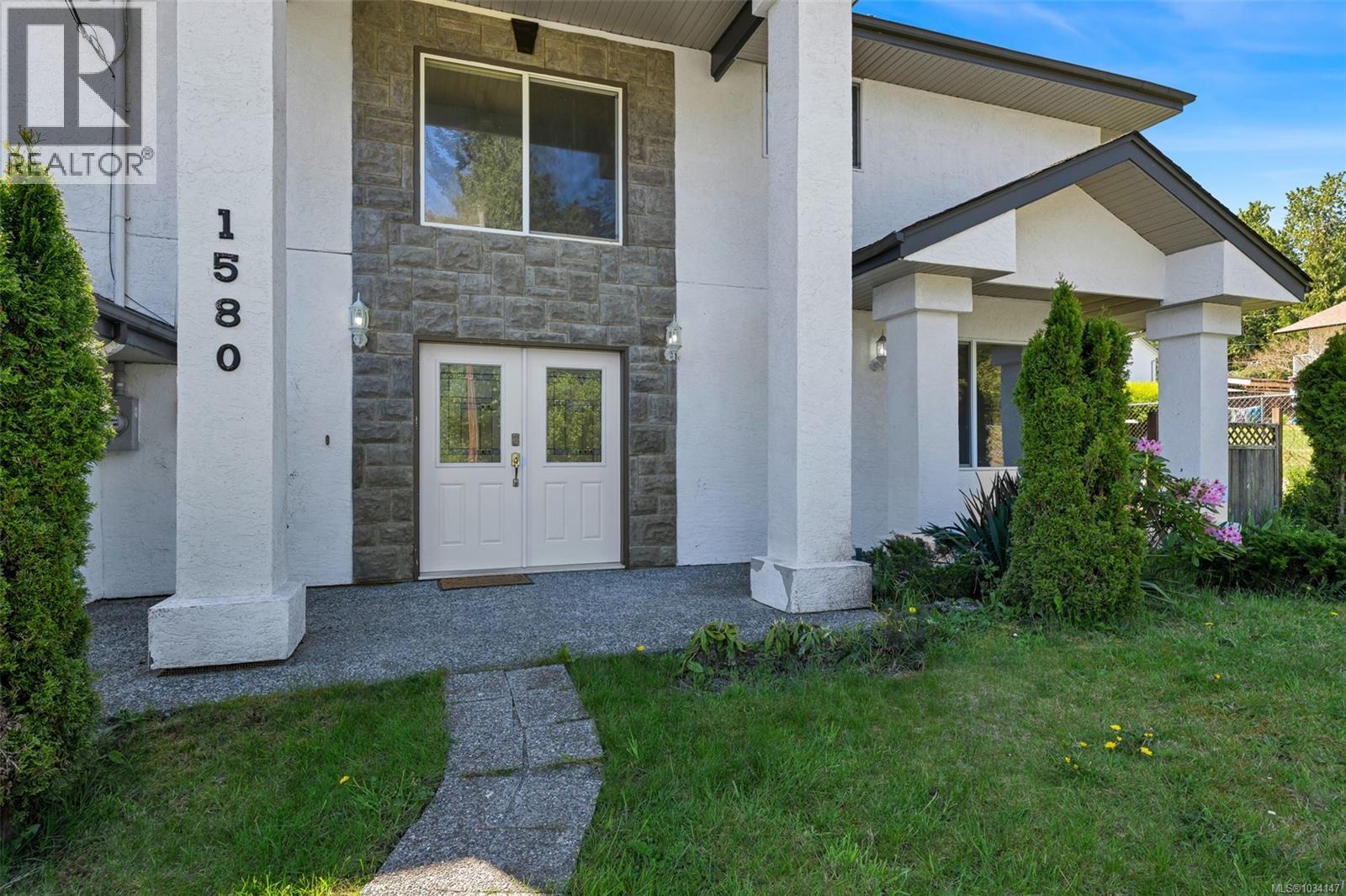 1580 Babine Rd - 2