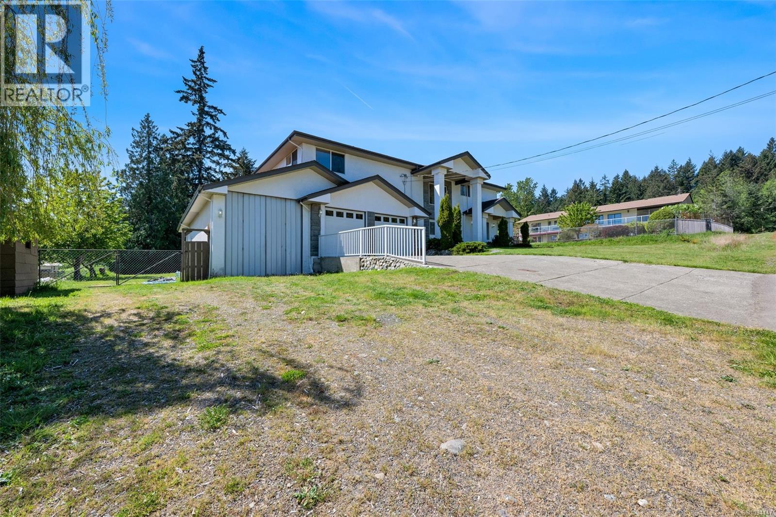 1580 Babine Rd - 26