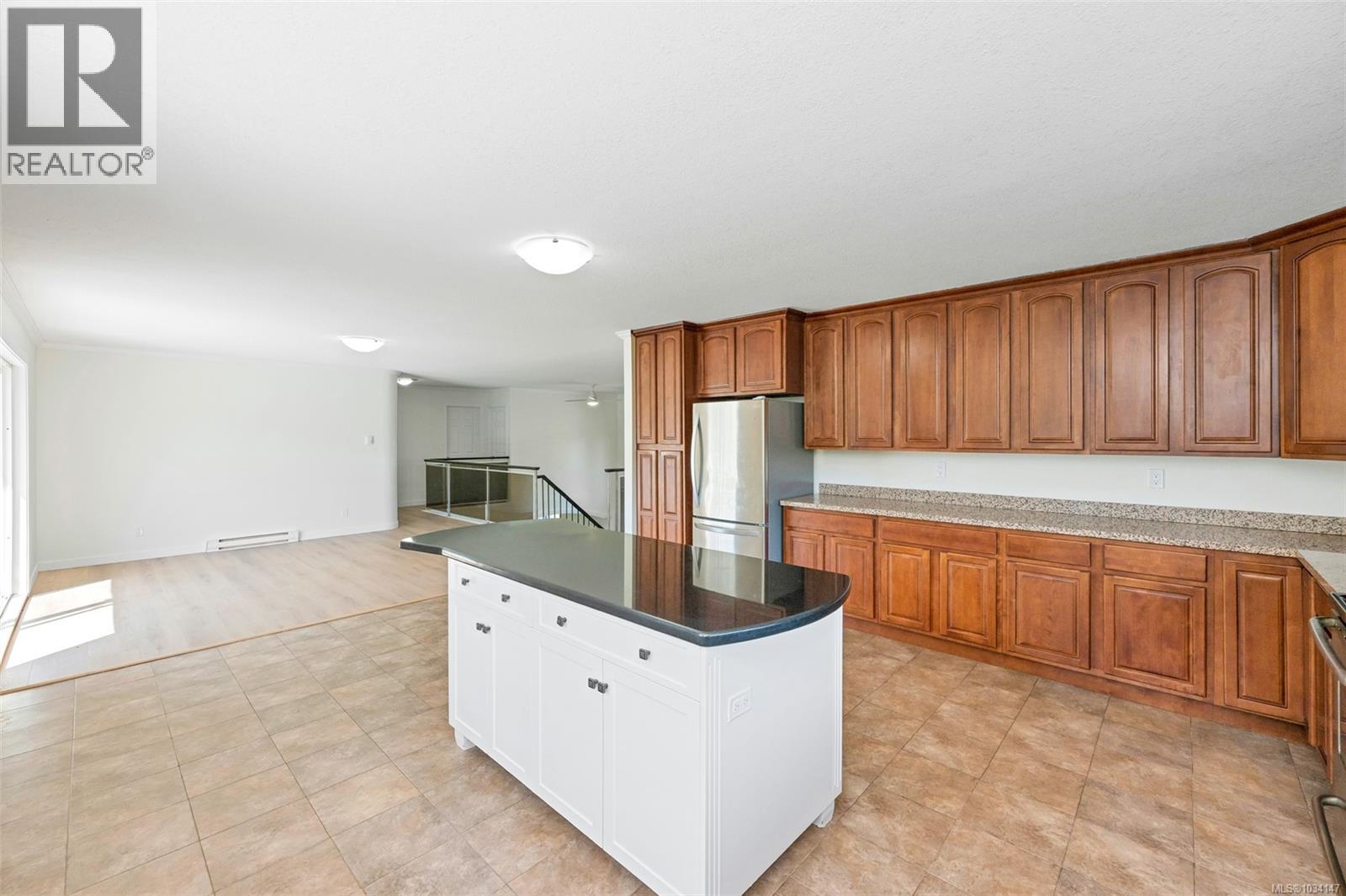1580 Babine Rd - 9