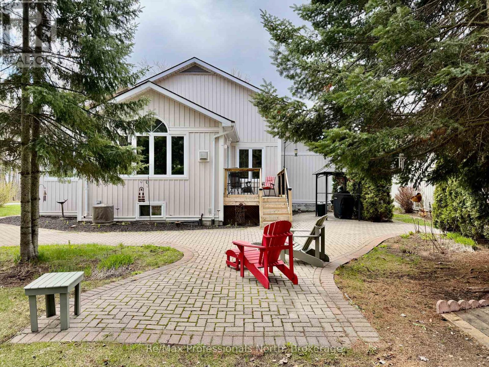 102 PINERIDGE GATE - 34
