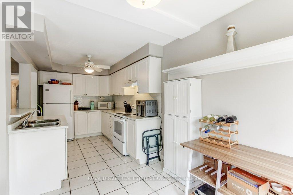 331 RAVINEVIEW WAY - 15