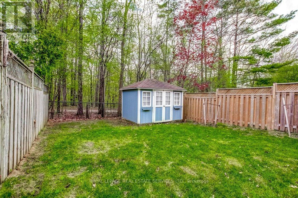 331 RAVINEVIEW WAY - 35