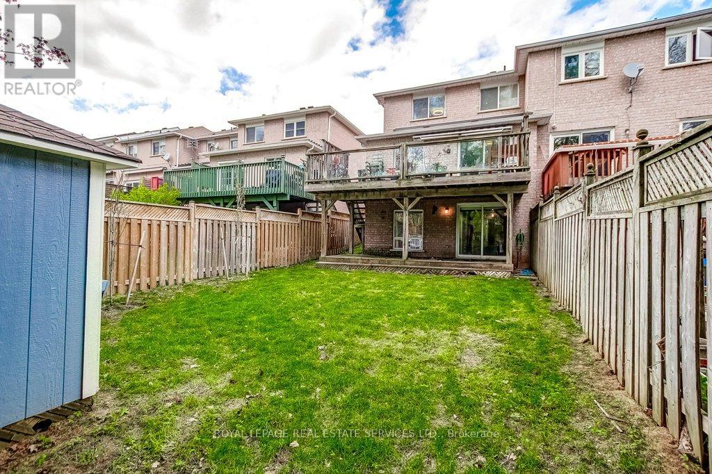 331 RAVINEVIEW WAY - 38
