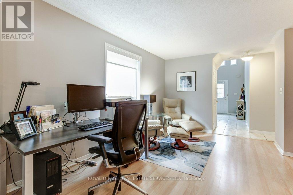 331 RAVINEVIEW WAY - 8