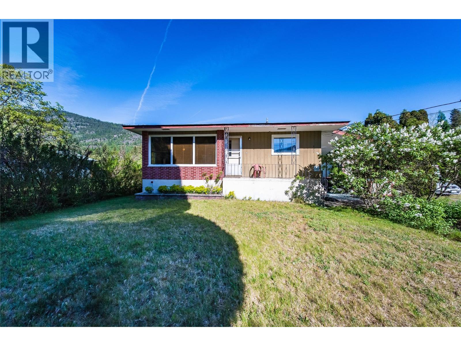 321 12Th Avenue - main photo