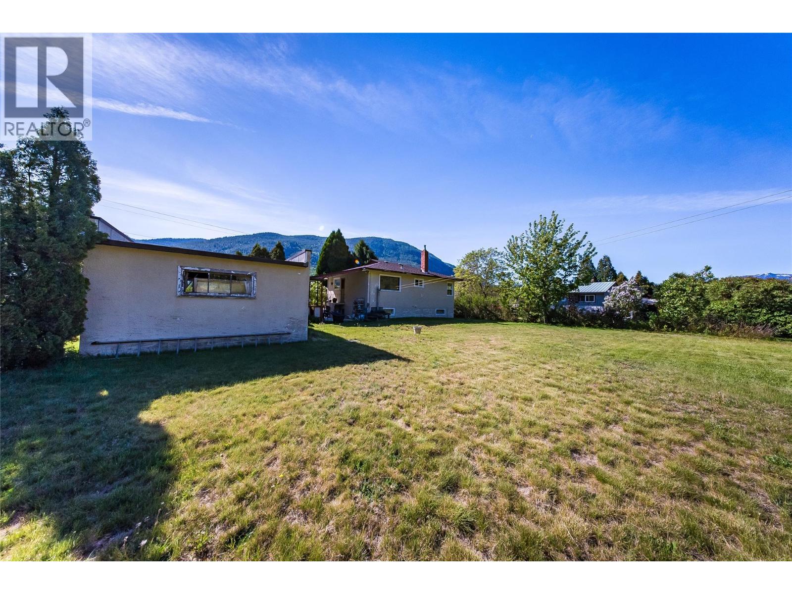 321 12Th Avenue - 33