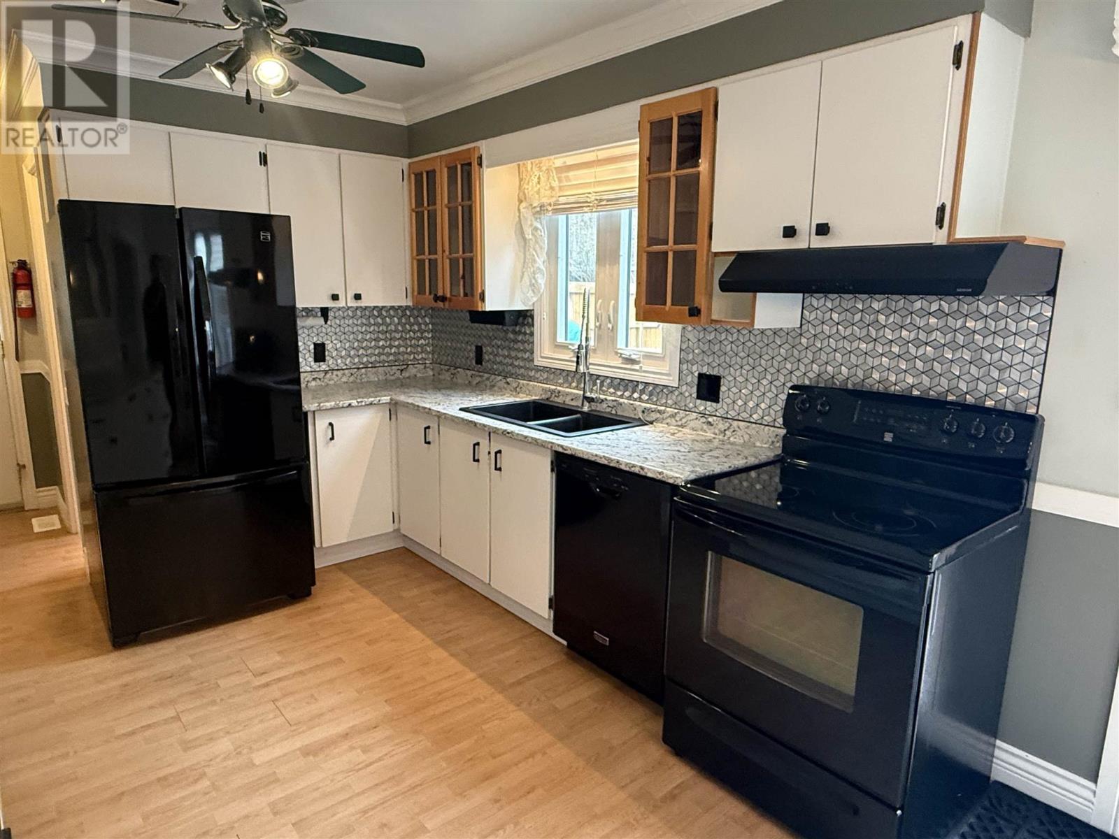 44 Hergott AVE, Elliot Lake, Ontario, P5A3A8 — Photo 35