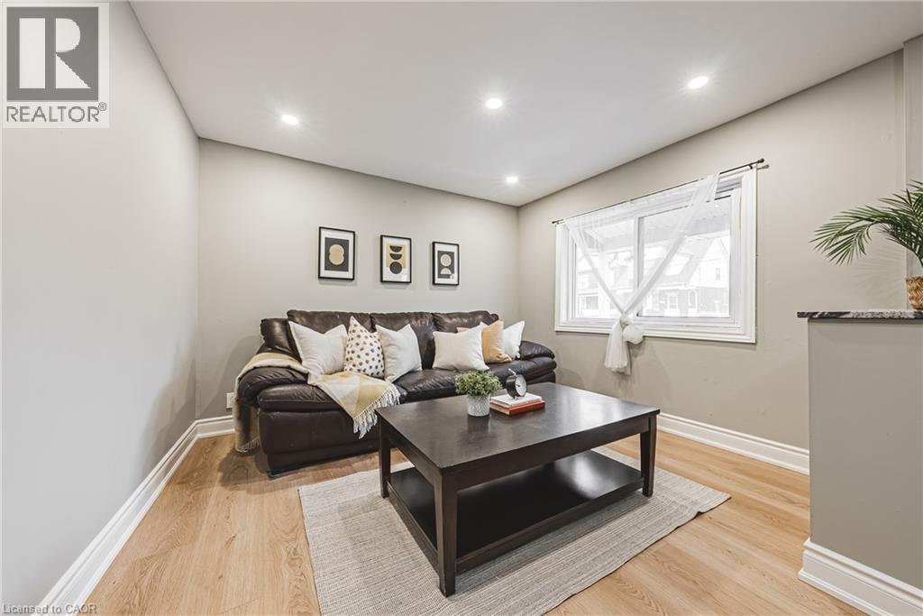24 ROWANWOOD Street, Hamilton, Ontario, L8L7H3 — Photo 18