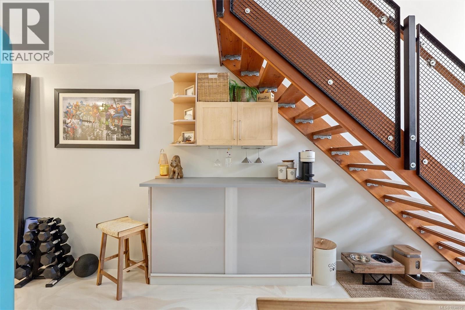 305 648 Herald Street, Victoria